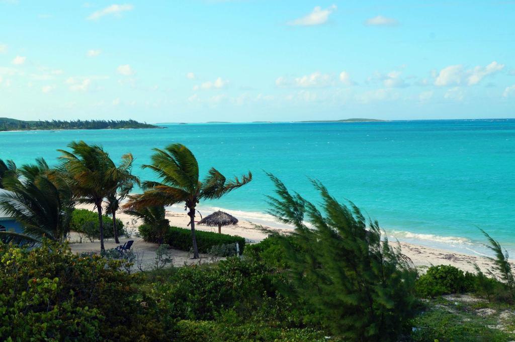 Paradise Bay Bahamas Farmer's Hill Room photo
