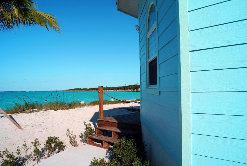 Paradise Bay Bahamas Farmer's Hill Room photo